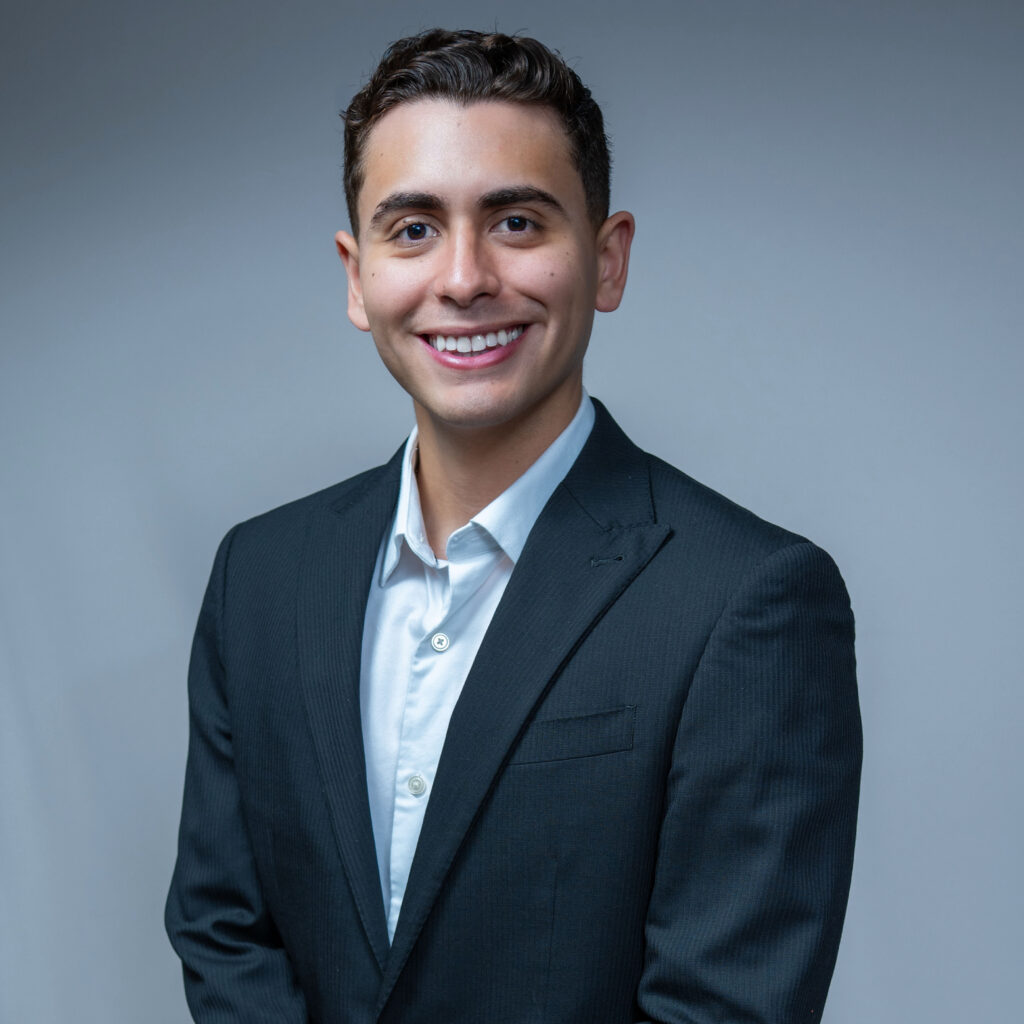 Kevin Hernandez Headshot